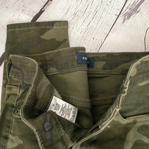 Aeropostale High Waisted Camo Jeggings Sz2 - Picture 5 of 6